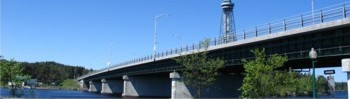 Route 157 - Pont Shawinigan et tour de la Cit� de l'�nergie